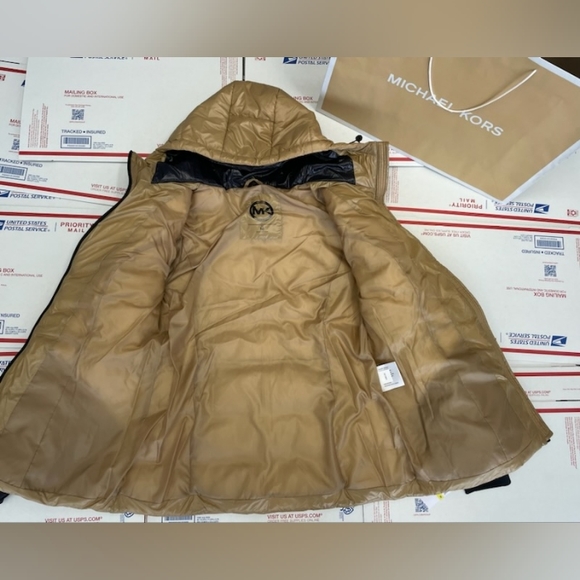 Michael Kors Dark Camel MK Puffer Jacket Belted Designer Coat S - 3X - Picture 10 of 15